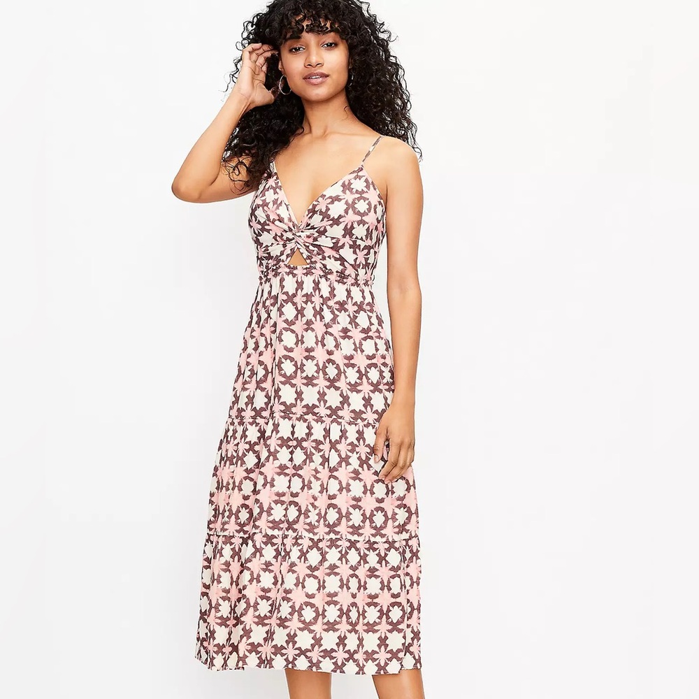Sunwashed Floral Twist Tiered Midi Dress